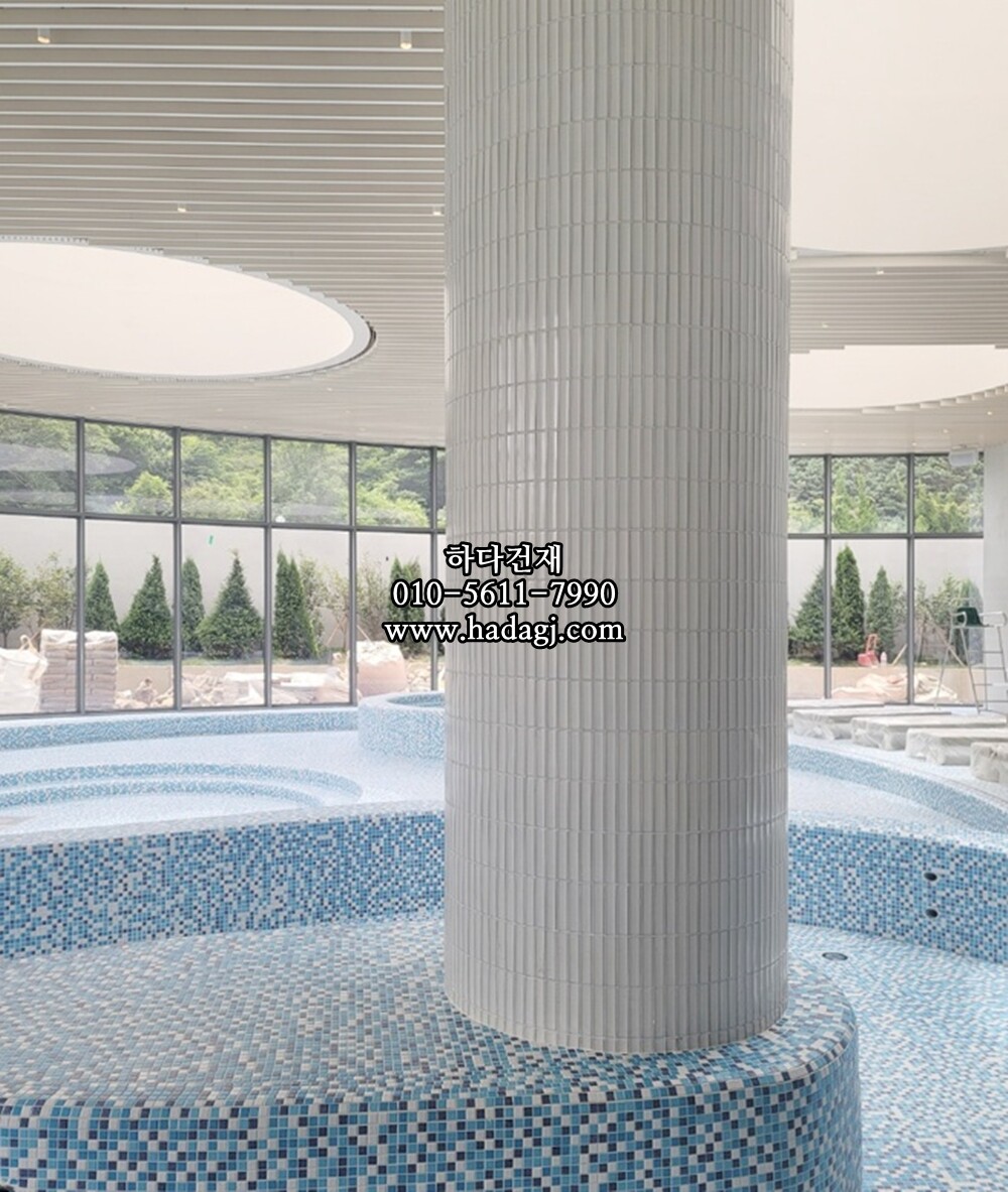 직사각 모자이크타일 32x145x8T 페퍼 화이트 유광 자기질타일 PEPPER / 하다건재