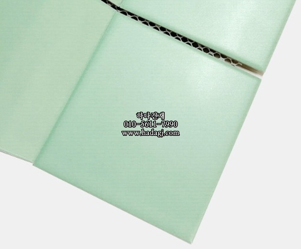 정사각 모자이크타일 97x97x6T 배민 그린 무광 자기질타일 / 하다건재