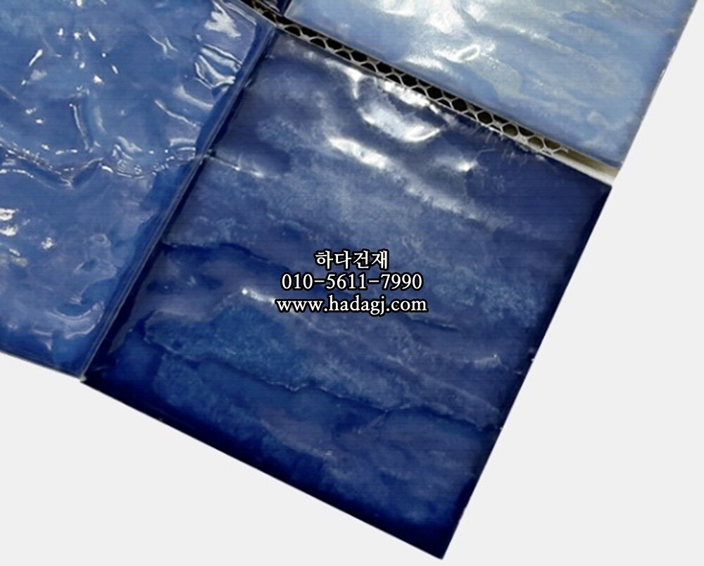 패턴 정사각 모자이크타일 97x97x6T 퍼시픽 블루 믹스 유광 자기질타일 PACIFIC MIX / 하다건재