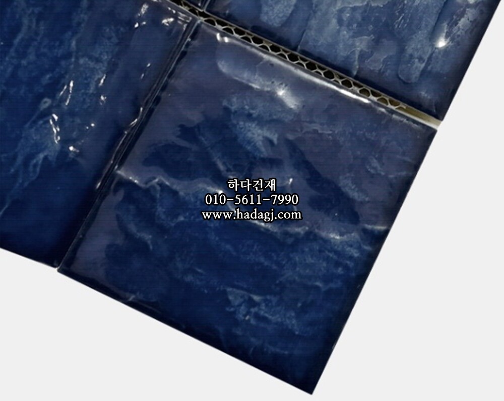 패턴 정사각 모자이크타일 97x97x6T 퍼시픽 블루 유광 자기질타일 PACIFIC / 하다건재
