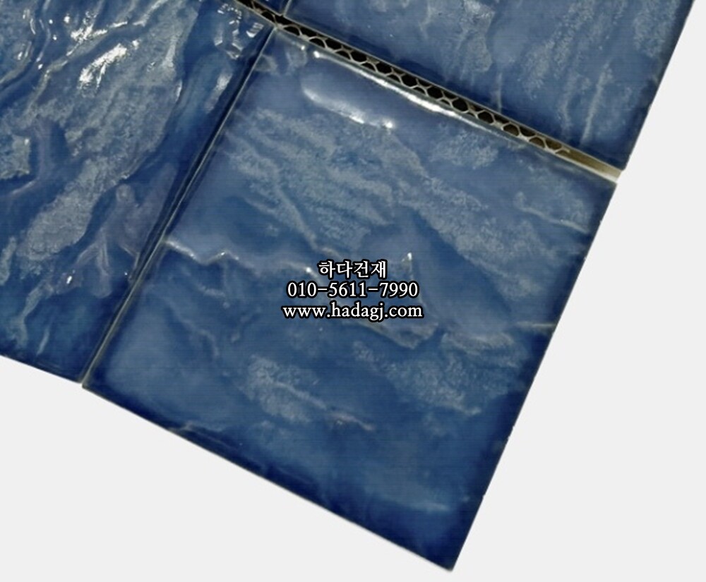 패턴 정사각 모자이크타일 97x97x6T 오션 블루 유광 자기질타일 OCEAN / 하다건재