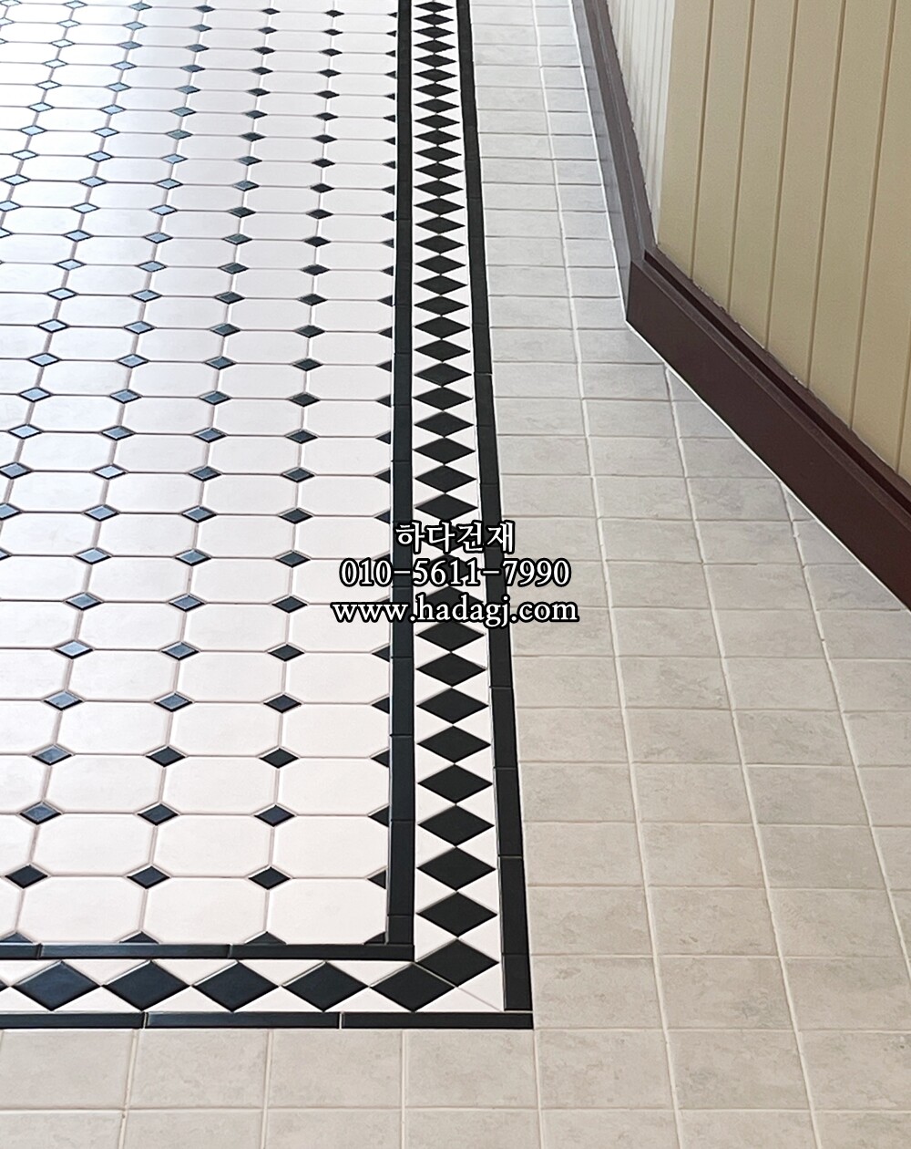 패턴 정사각 모자이크타일 97x97x6T 문 비앙코 무광 자기질타일 MOON BIANCO / 하다건재