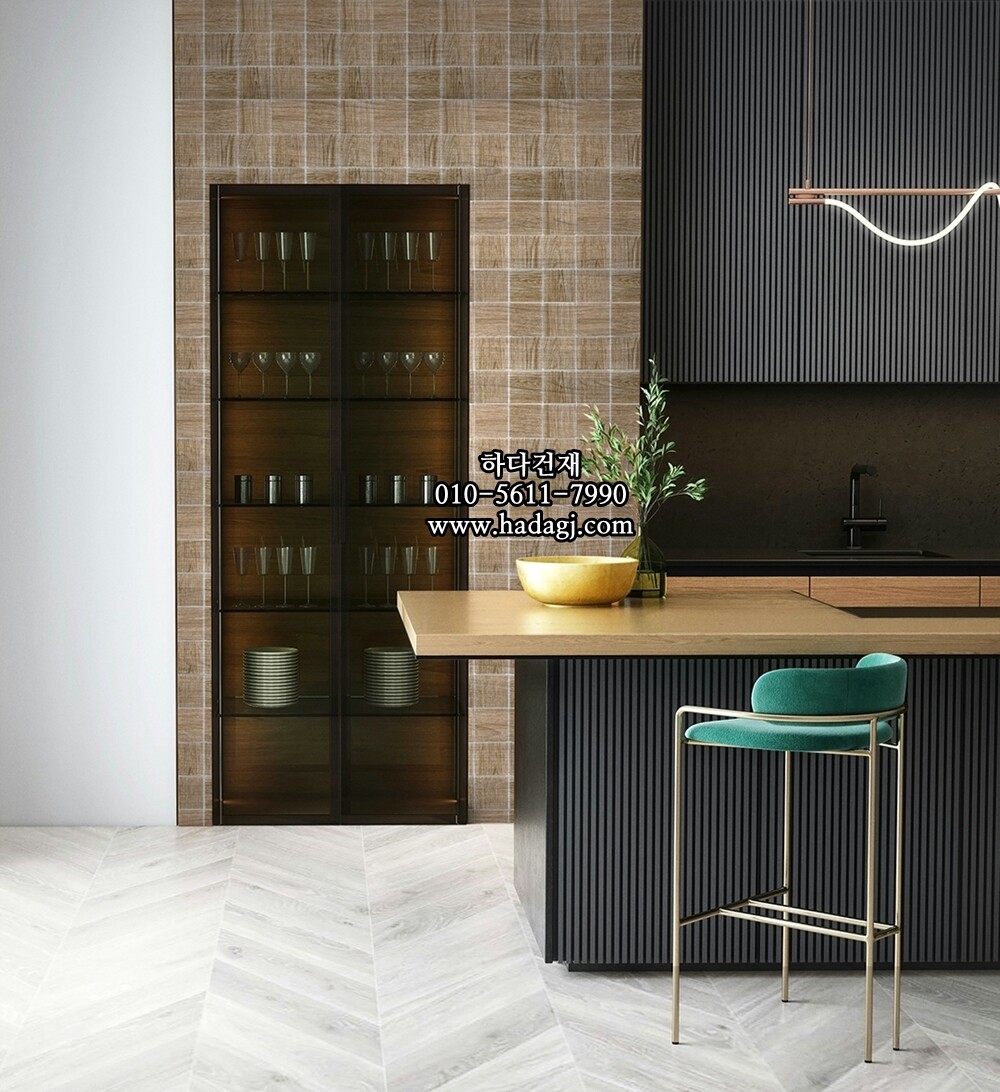 우드 정사각 모자이크타일 97x97x6T 오크 브라운 무광 자기질타일 OAK / 하다건재