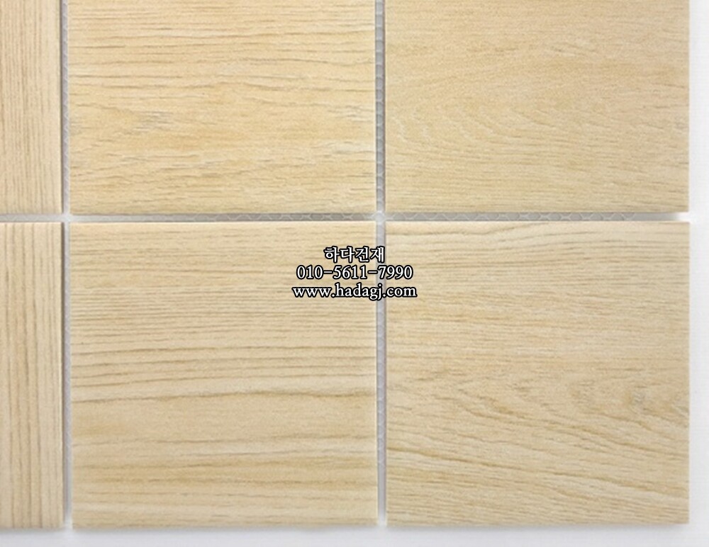 우드 정사각 모자이크타일 97x97x6T 파인 베이지 무광 자기질타일 PINE / 하다건재