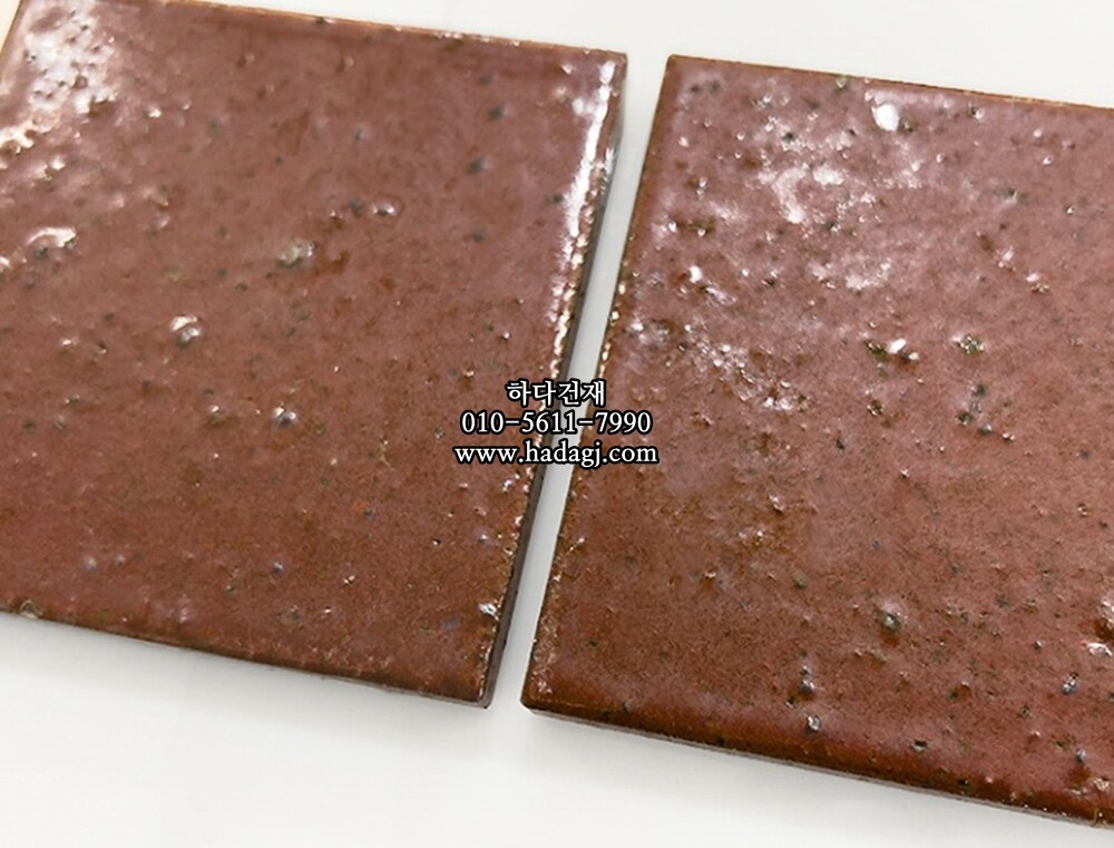 정사각 모자이크타일 96x96x10T 하츠 번트레드 유광 자기질타일 HATSU / 하다건재