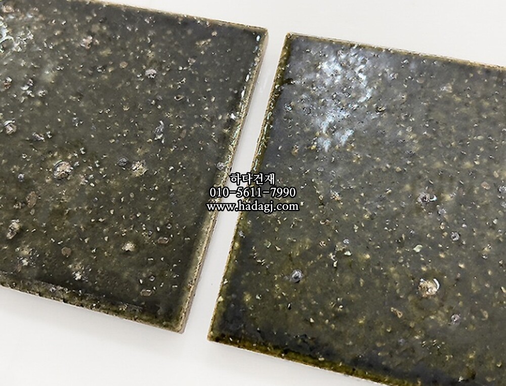 정사각 모자이크타일 96x96x10T 하츠 그린 오리베 유광 자기질타일 HATSU / 하다건재