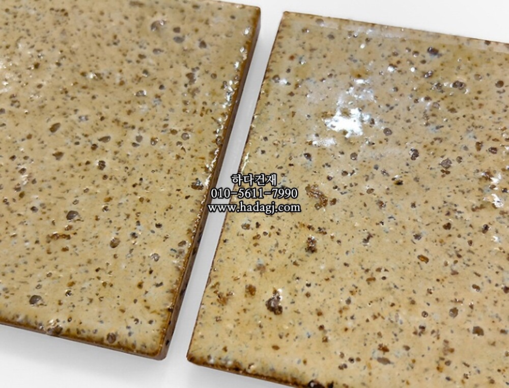 정사각 모자이크타일 96x96x10T 하츠 위트 베이지 유광 자기질타일 HATSU / 하다건재