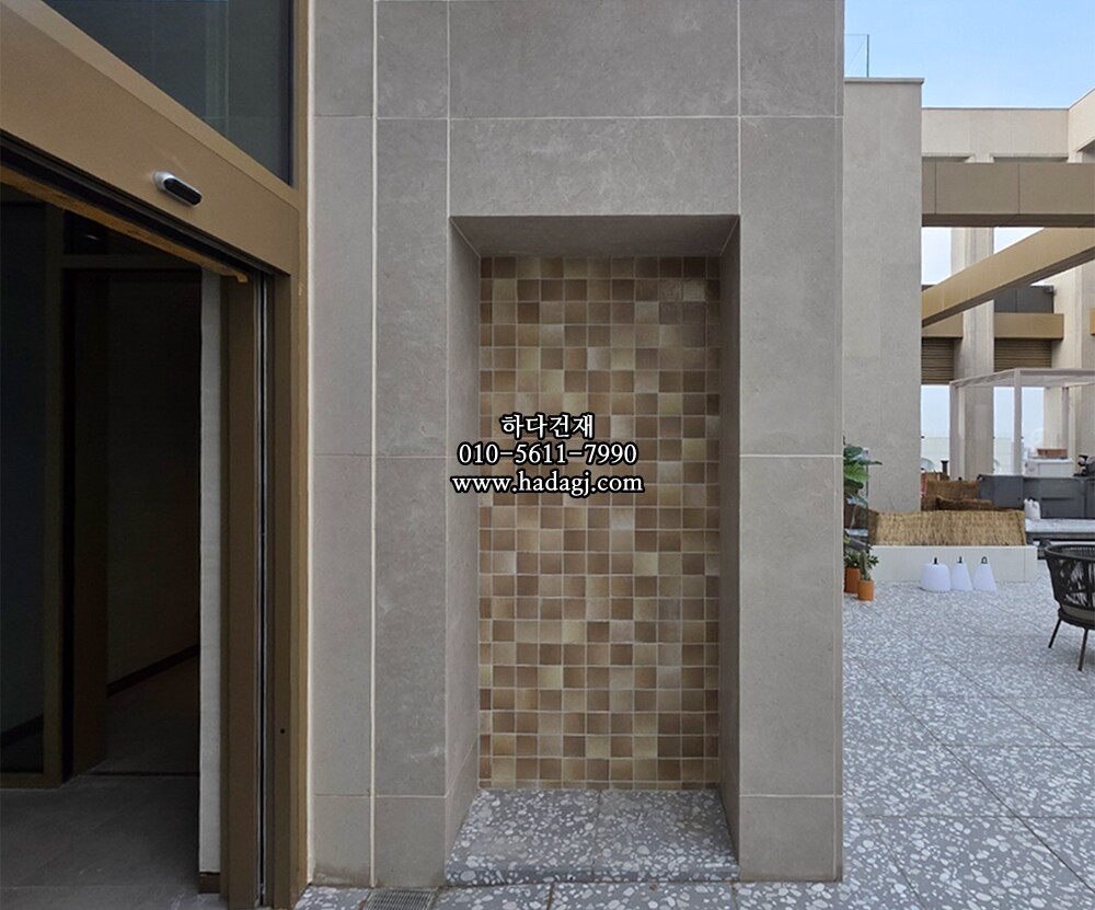 정사각 모자이크타일 95x95x8T 젤라또 인절미 유광 자기질타일 / 하다건재