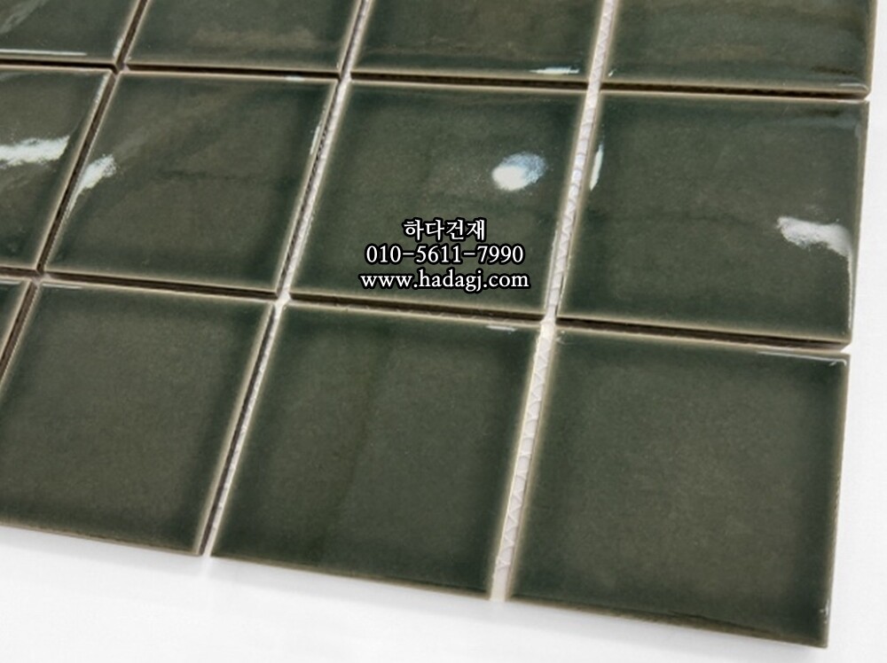 정사각 모자이크타일 73x73x7T 쑥 그린 유광 자기질타일 / 하다건재