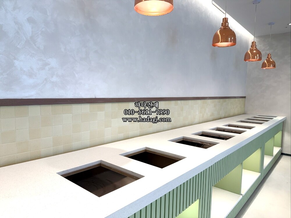 정사각 모자이크타일 73x73x7T 바닐라 아이보리 무광 자기질타일 / 하다건재