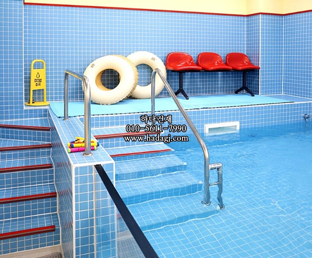 정사각 모자이크타일 48x48x6T 아쿠아블루 유광 자기질타일 / 하다건재