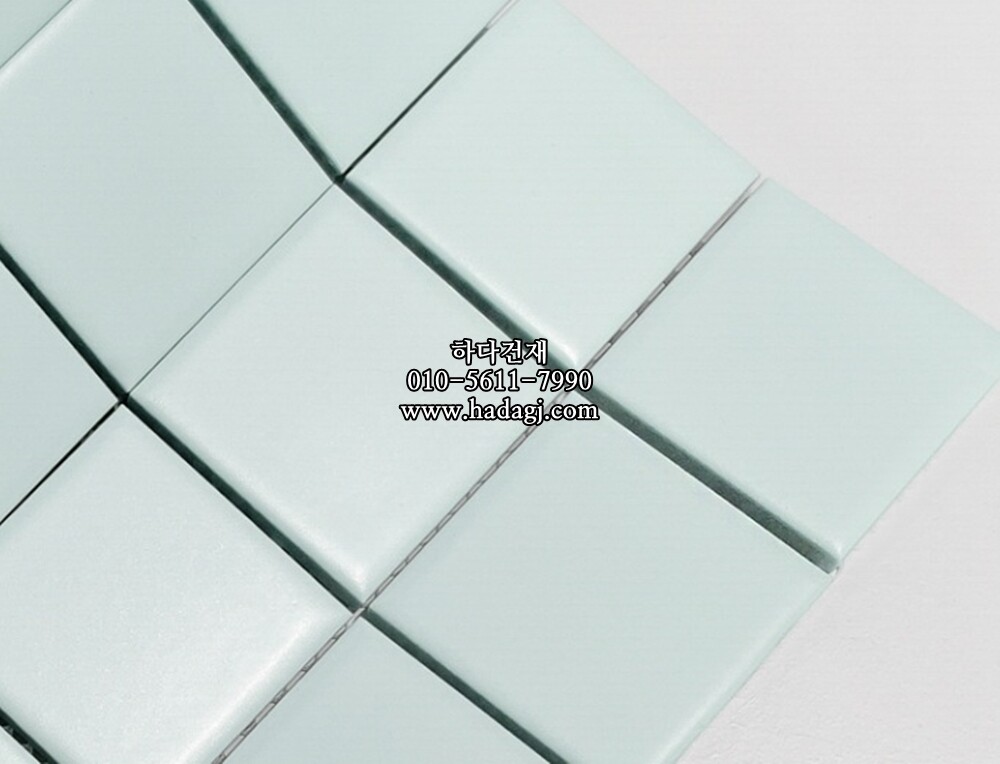 정사각 모자이크타일 48x48x6T 스카이블루 무광 자기질타일 / 하다건재
