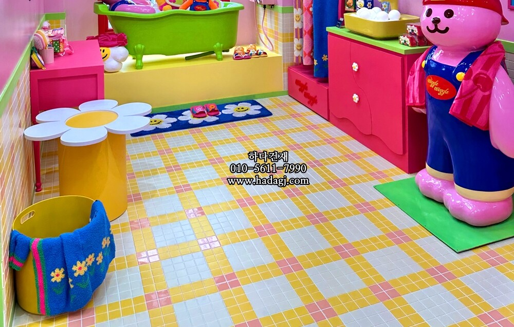 정사각 모자이크타일 48x48x6T 옐로우 노랑 무광 자기질타일 / 하다건재