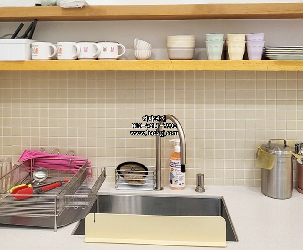 정사각 모자이크타일 48x48x6T 아이보리 무광 자기질타일 / 하다건재