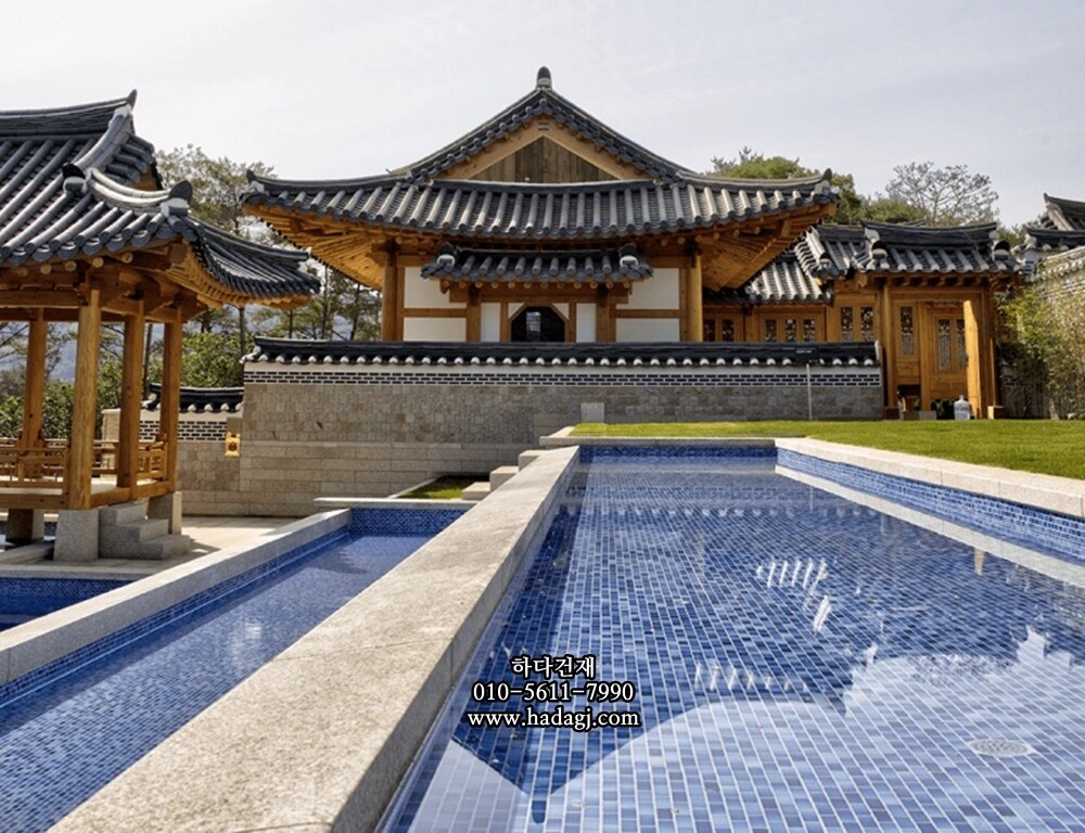 정사각 모자이크타일 48x48x5.5T 돌핀 블루 유광 자기질타일 DOLPHIN / 하다건재