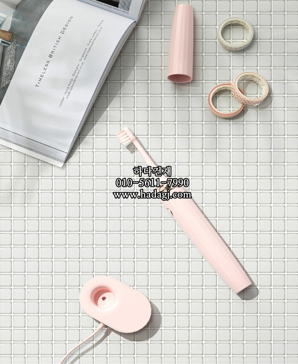 정사각 모자이크타일 25x25x5.5T 밀크 화이트 유광 자기질타일 / 하다건재