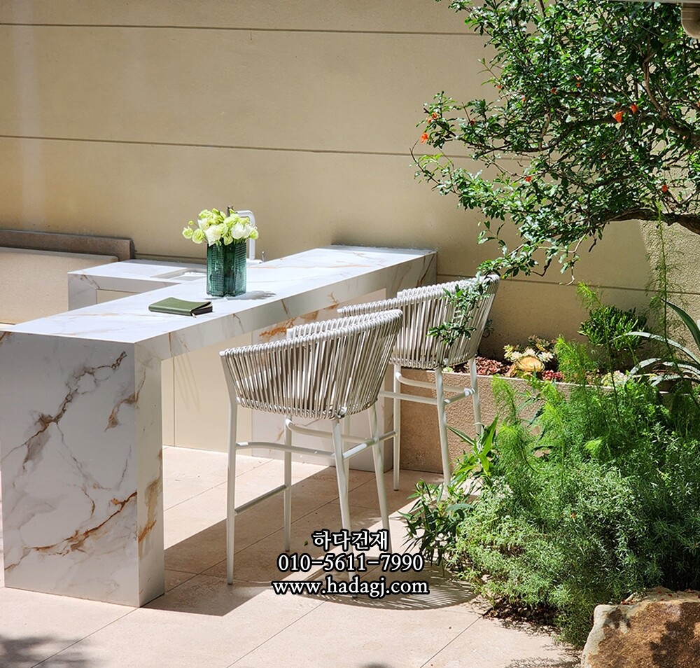 페데스탈타일 마블 스패니쉬 베이지 600x600x20T 포세린타일 / 하다건재