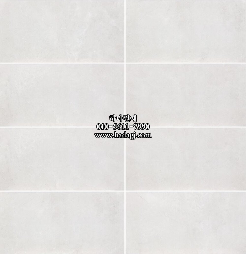 300x600 도기질타일 36D821 라이트그레이 유광 / 하다건재 세라믹타일