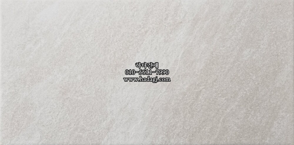 300x600 도기질타일 아이보리 무광 EOM0833 / 하다건재 세라믹타일