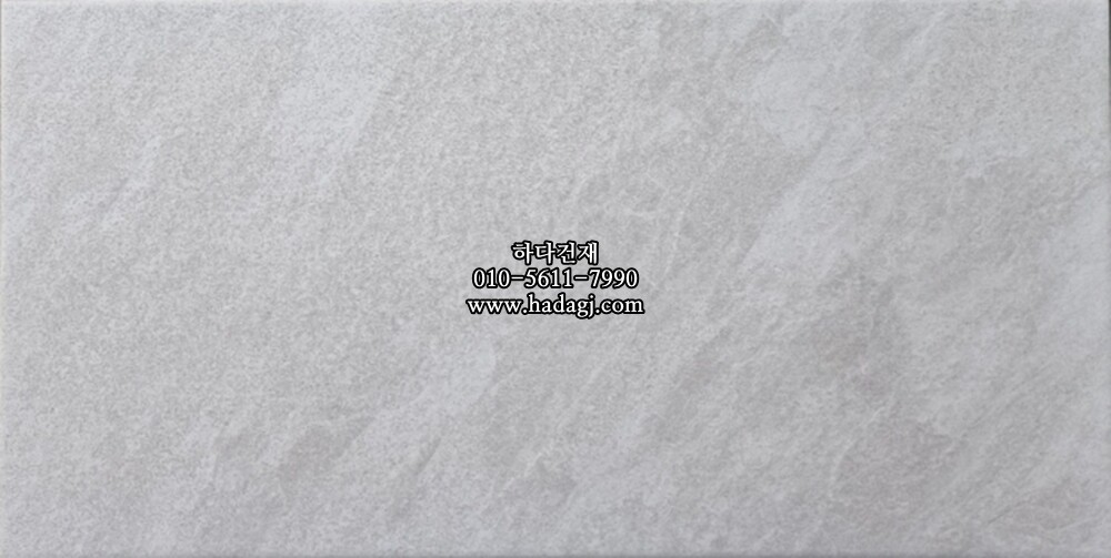 300x600 도기질타일 라이트그레이 무광 EOM0831 / 하다건재 세라믹타일