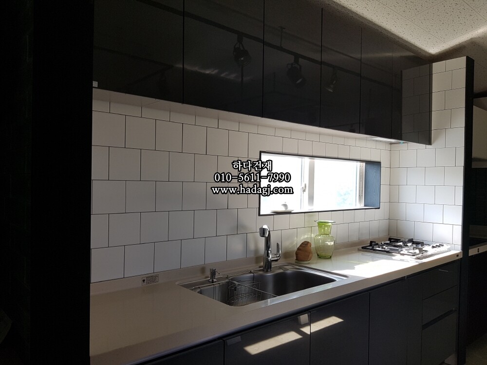 150x150 도기질타일 백색무광 1506 / 하다건재 세라믹타일