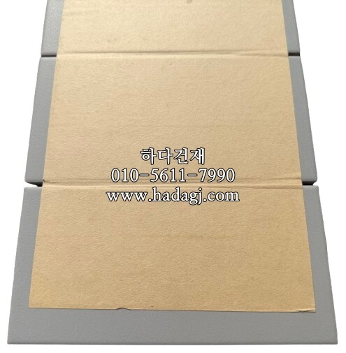 아이코트료와 마룬타일 M02 / 하다건재 일본타일 아이콧료와 ICOTRYOWA