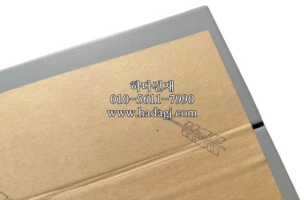 아이코트료와 마룬타일 M02 / 하다건재 일본타일 아이콧료와 ICOTRYOWA