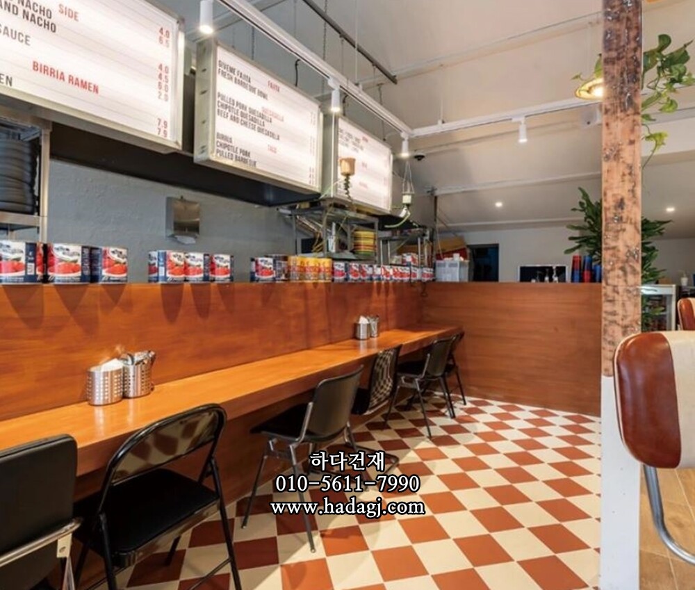200x200x8.5T 테라코타타일 논슬립 아이보리 / 하다건재