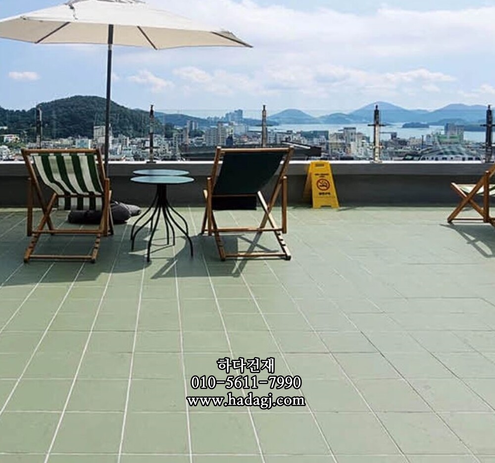 200x200x8.5T 테라코타타일 논슬립 말차 / 하다건재