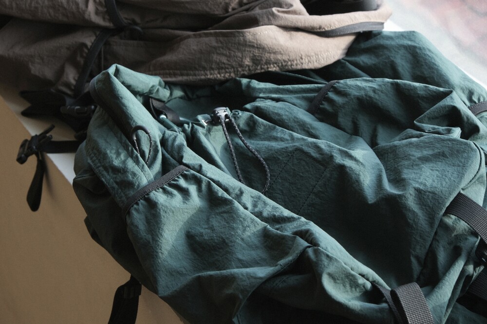 MUSINSA公式 | MMOGARDEN mmo boston bag 095 nylon wrinkle candybar