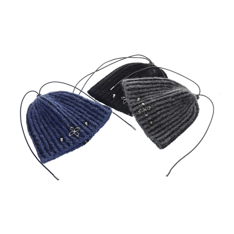 surgery clover logo double-strap beanie 'black'