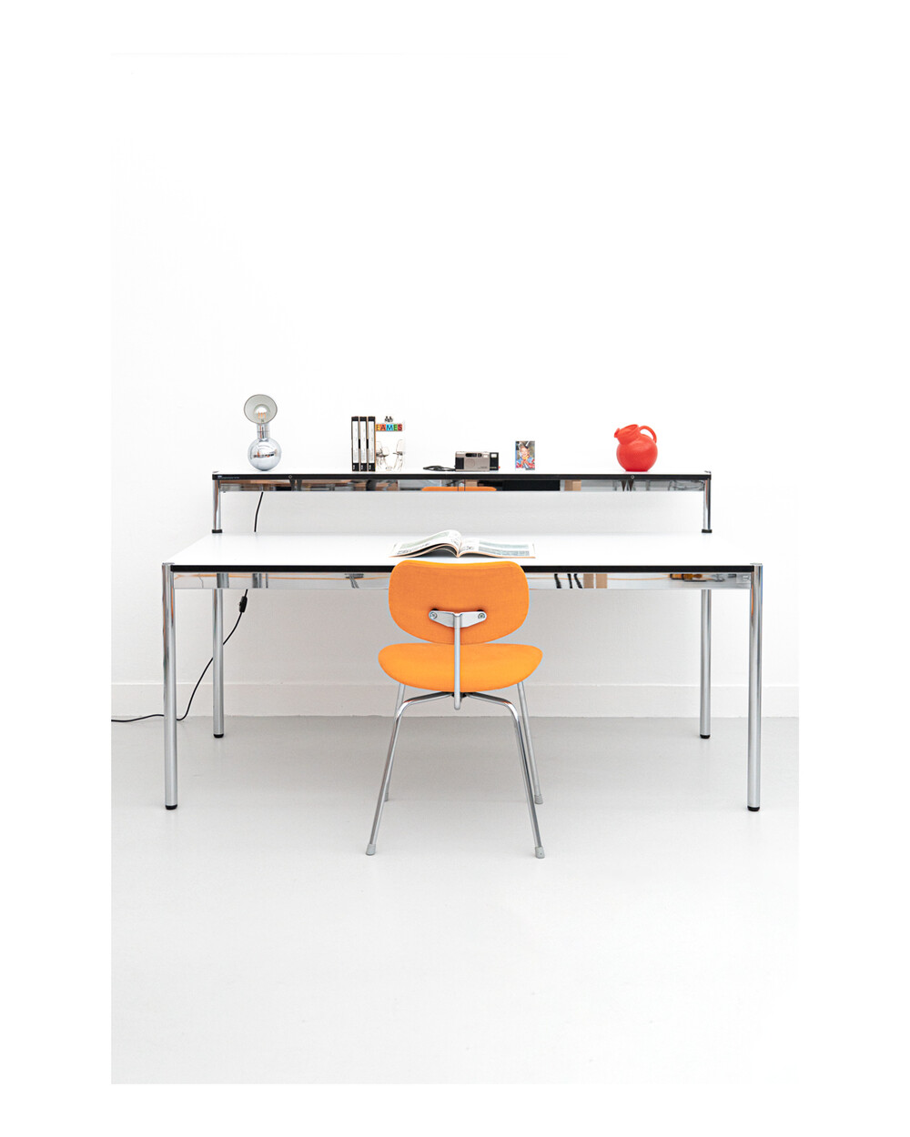 USM haller Table 175x75 + Additional Shelf