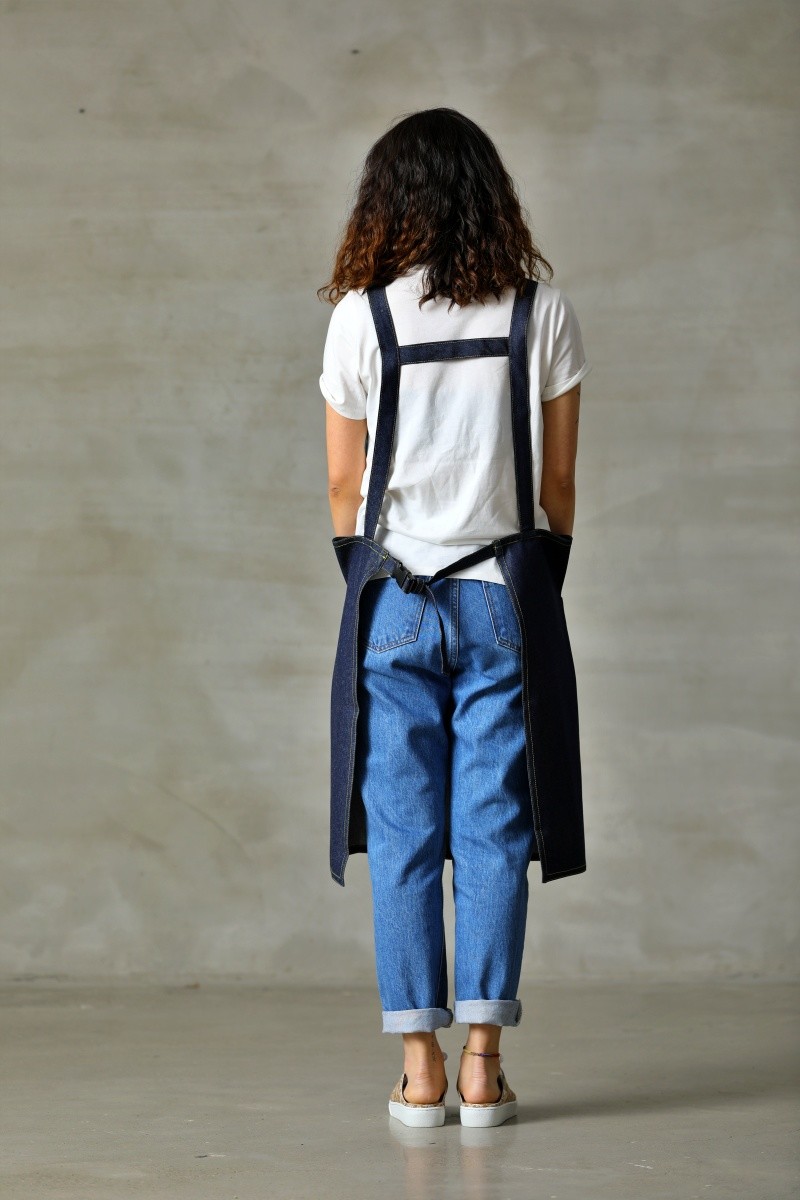 WATERPROOF DENIM APRON