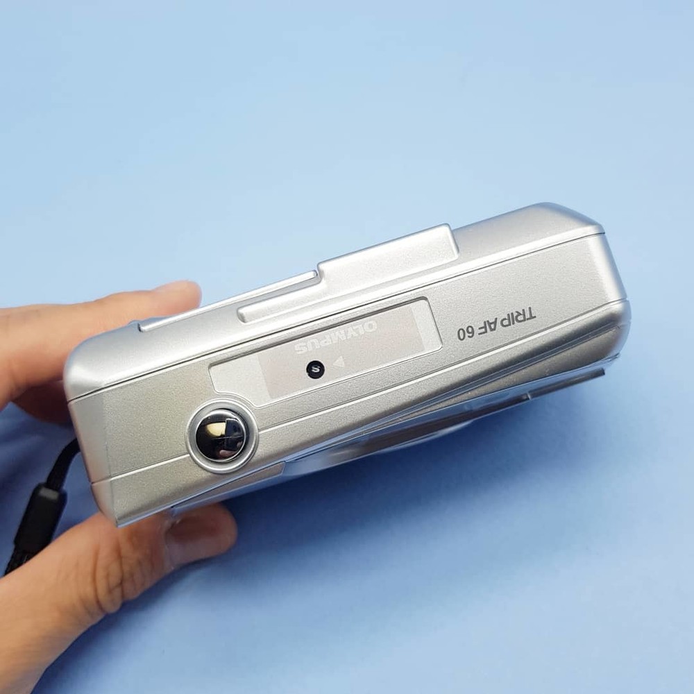OLYMPUS TRIP AF 60