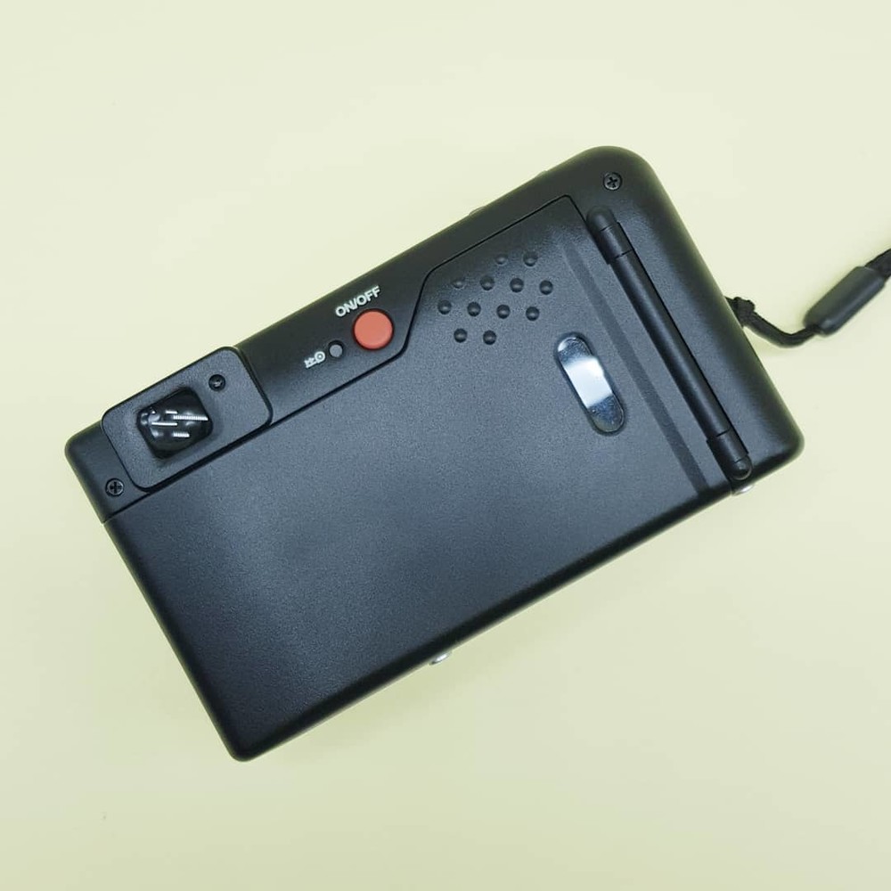 KONICA MINOLTA ZOOM 80C