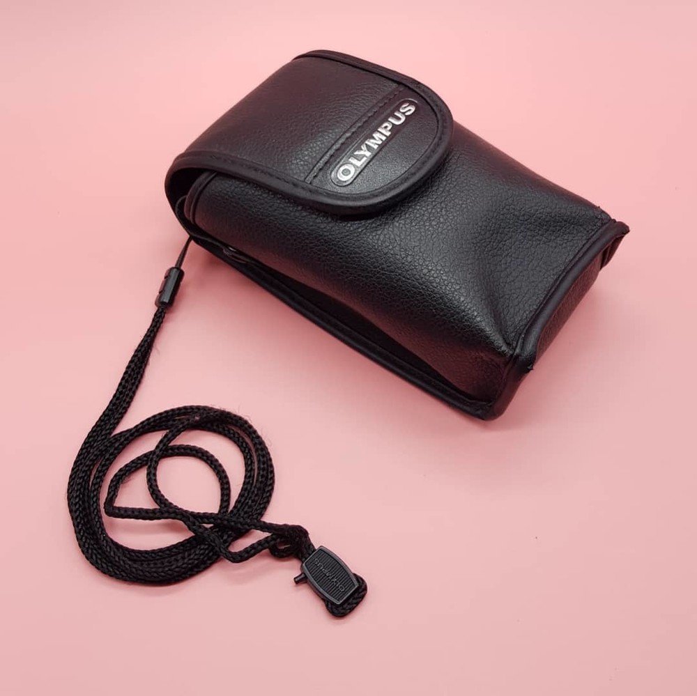 OLYMPUS SUPERZOOM 100G