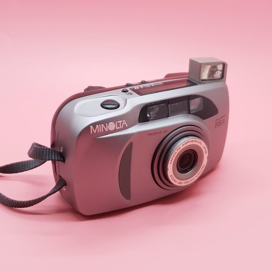 Minolta Riva Zoom 115 Vintage cameras collection by Sylvain Halgand