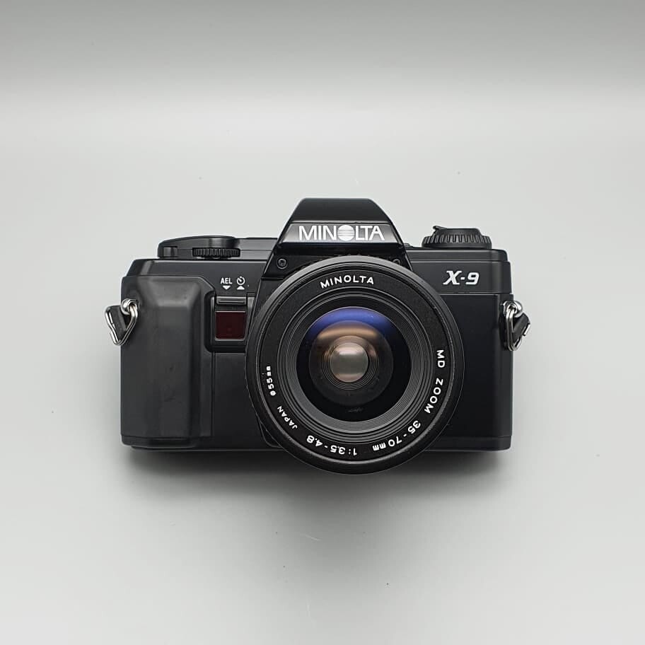 MINOLTA X9