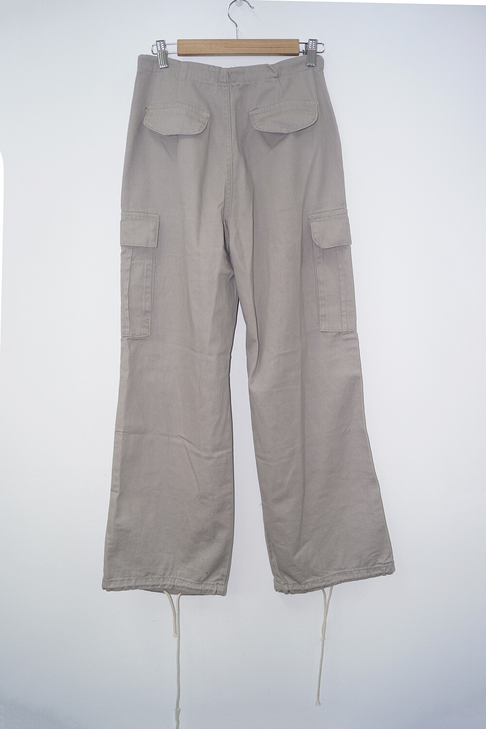 LuLu cargo pants