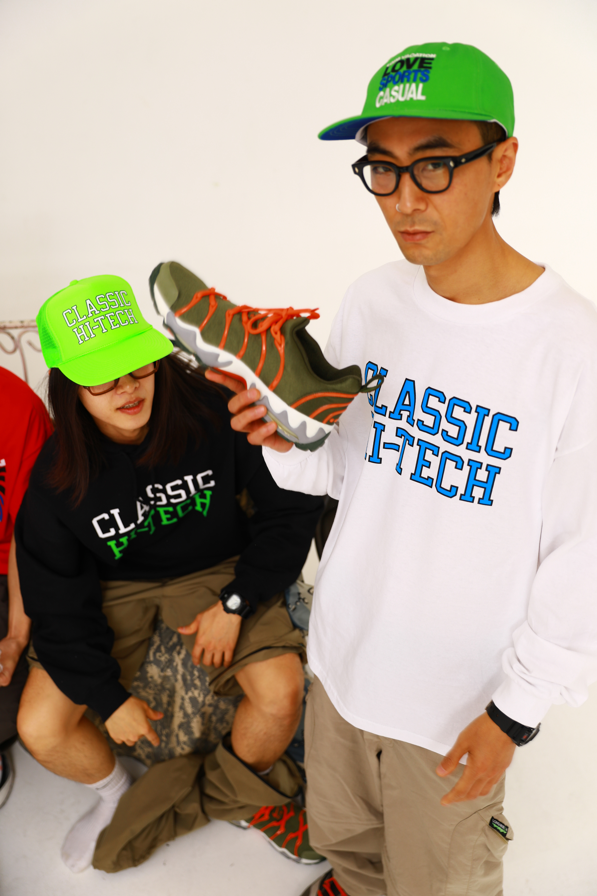 [ SOLD ] 00s Classic Hi-Tech Long Sleeve