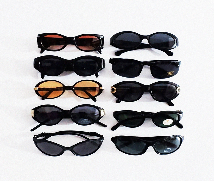 9 Black Retro Sunglasses 9657