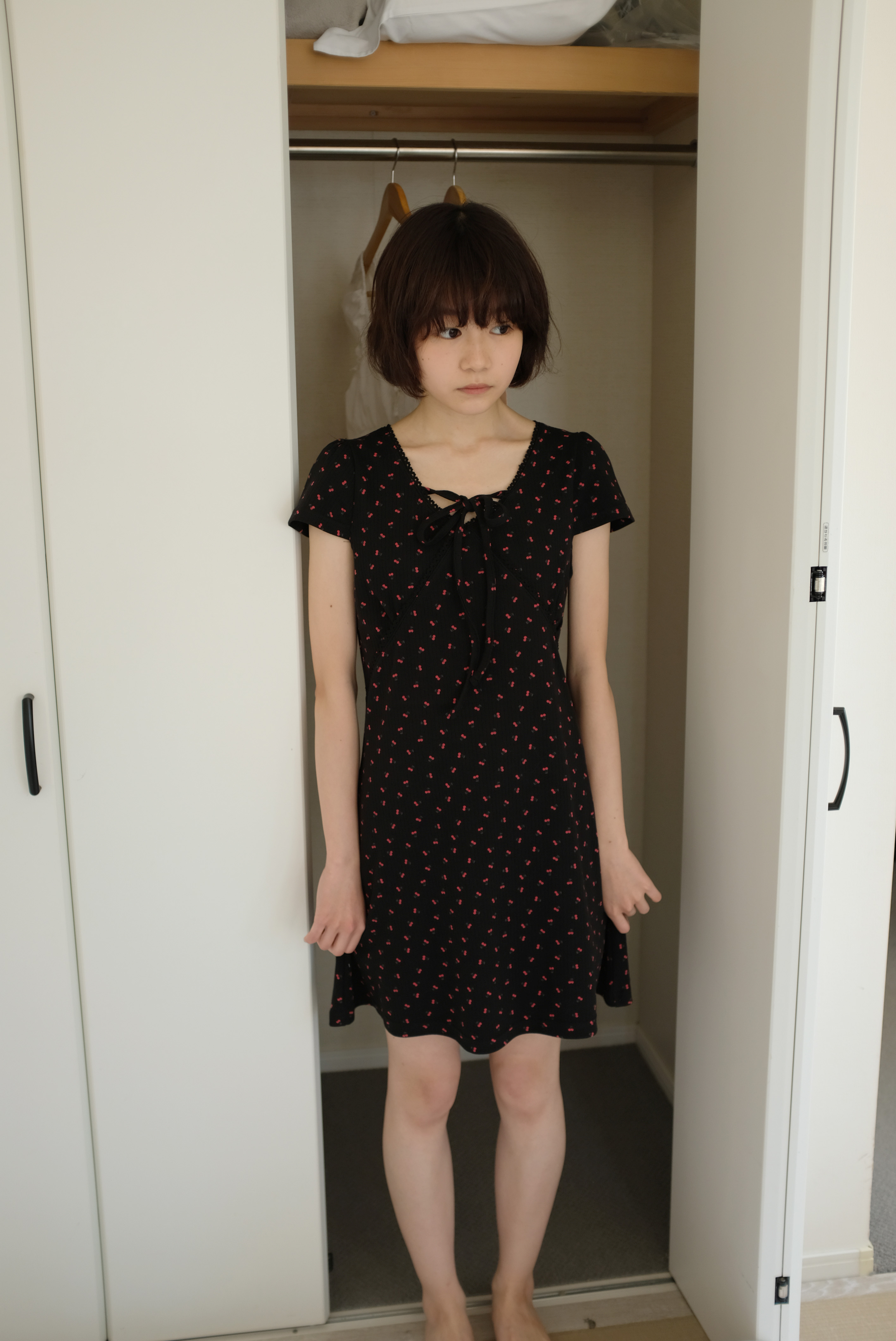 ワンピース [Yinandyang in Harmony] String dress String dress, cherry