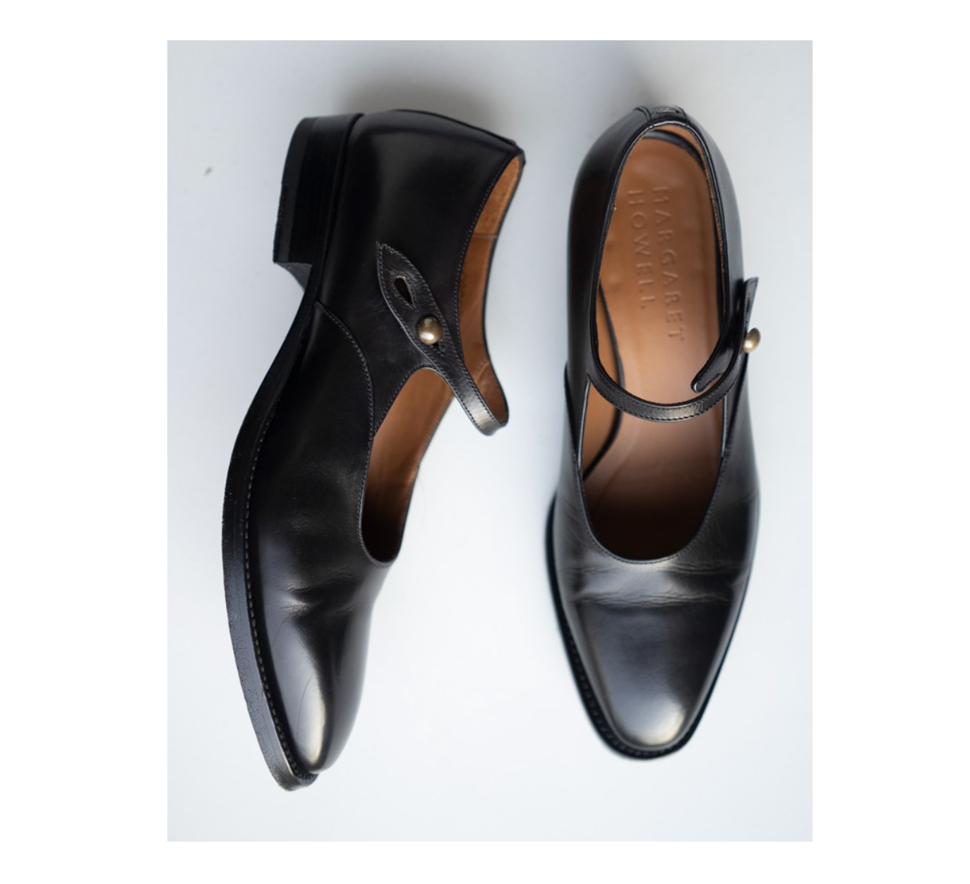 靴 MARGARET HOWELL BROGUED PUMPS MARGARET HOWELL（マーガレットハウエル）の「BROGUED PUMP