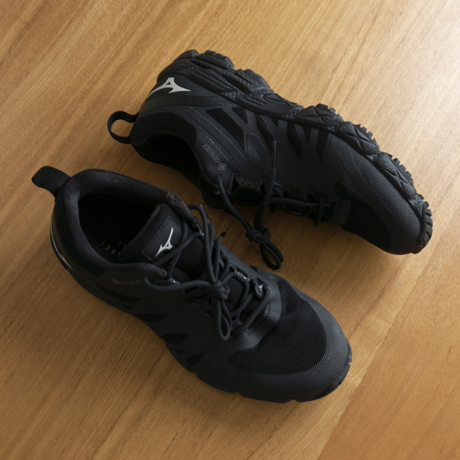 MARGARET HOWELL × MIZUNO - HIKING SHOES (Black) l 250mm