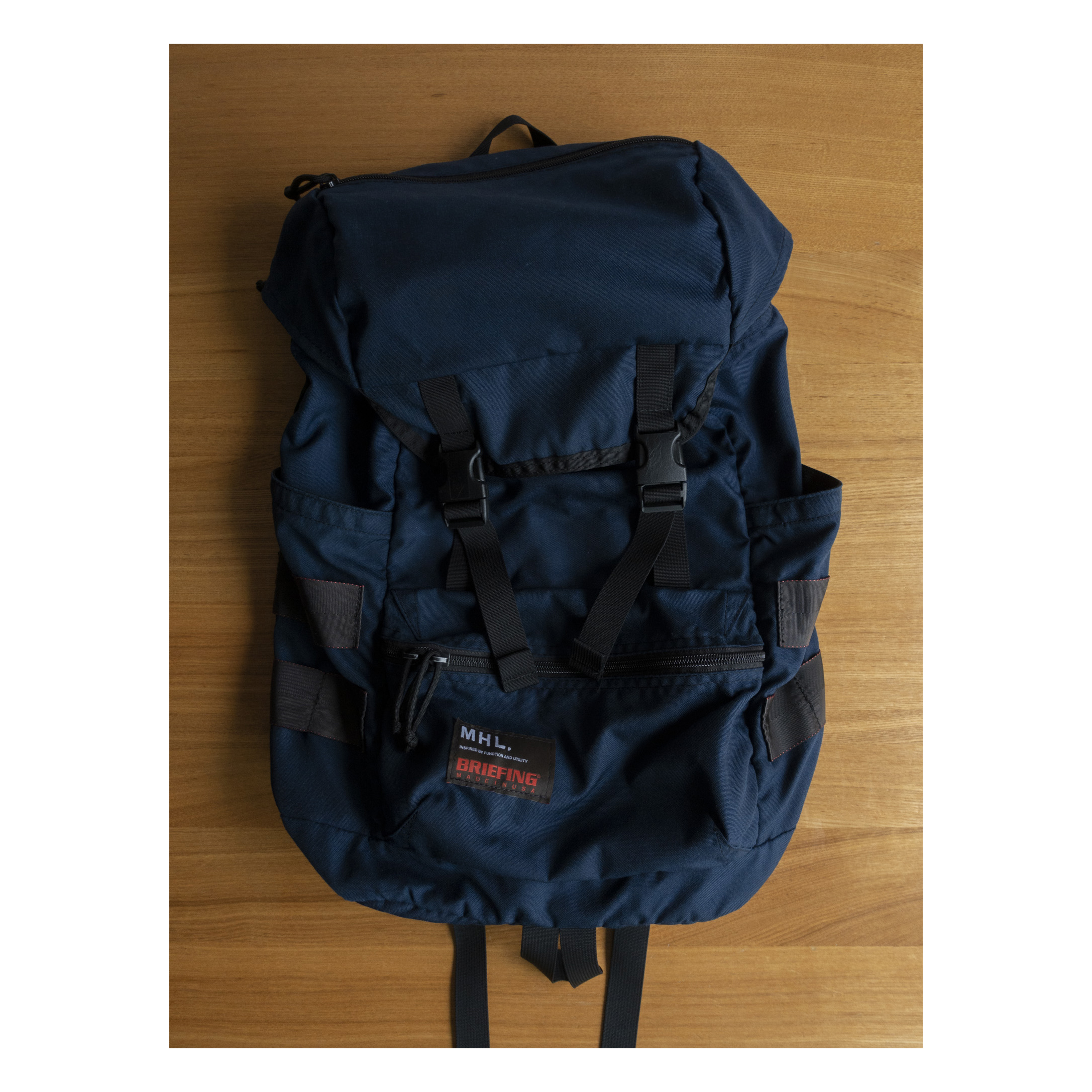 マーガレットハウエル ブリーフィング コラボメッセンジャーバック