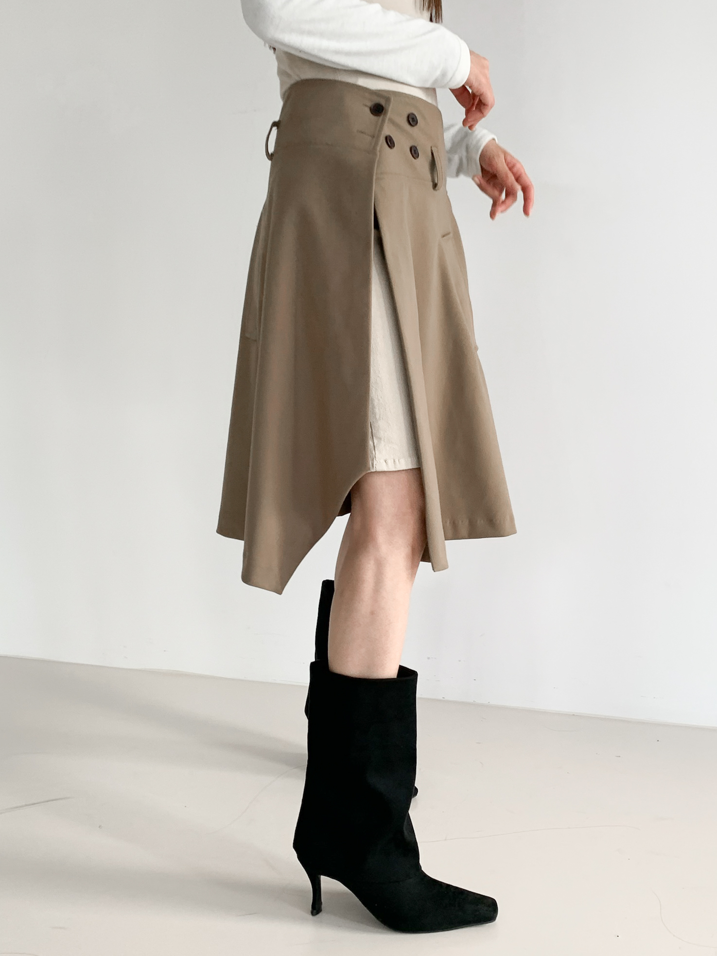 UNBALANCED WRAP SKIRT (2COLOR)