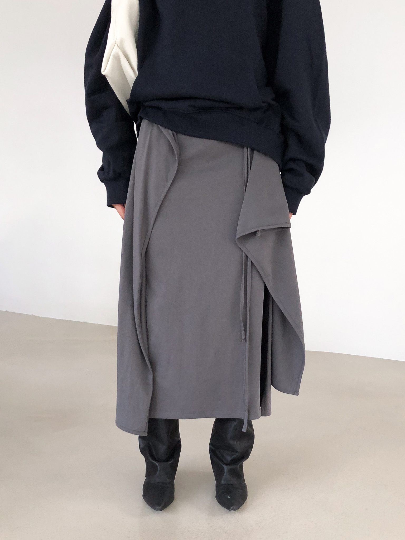 FOLDED WRAP SKIRT (2COLOR) 상세 이미지 18