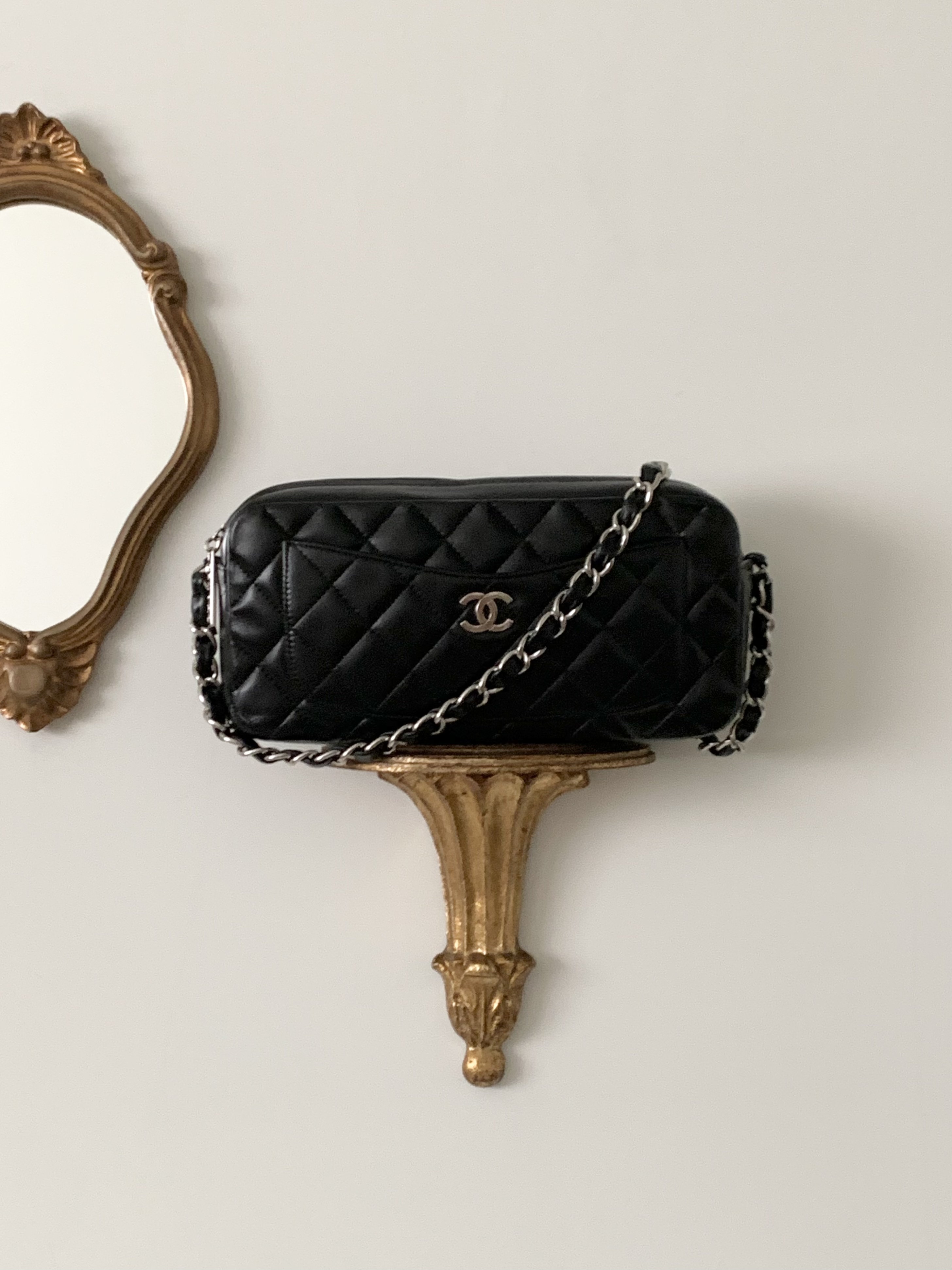 Chanel shoulder bag
