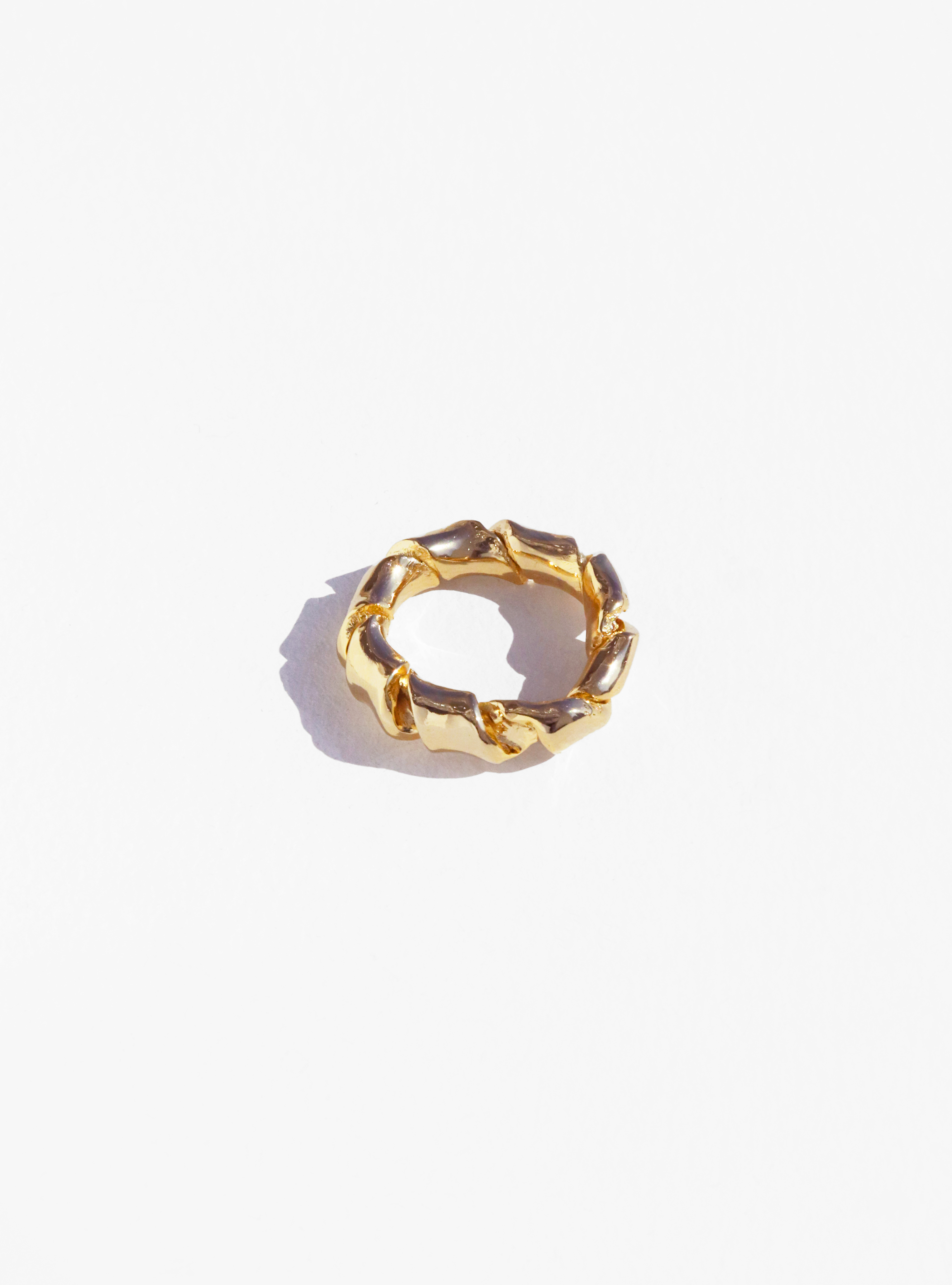 twiddle gold ring