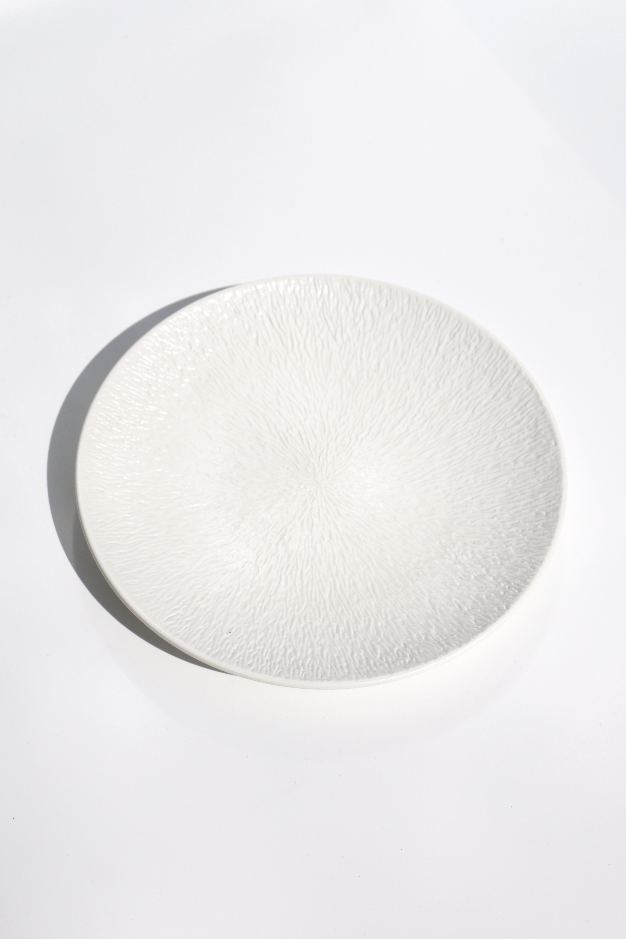 EMBOSSING CERAMIC TRAY